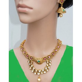 Floral Gold Plated Kundan Necklace Set 